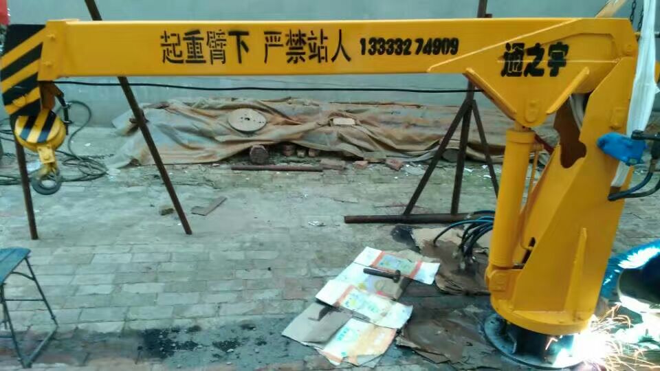 汽車吊小吊機隨車吊吊運機小吊車小型吊機小型吊車小型吊運機單臂吊