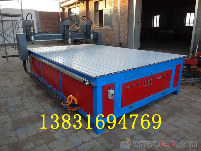 嘉興1325電腦數(shù)控木工雕刻機(jī)棺材雕刻機(jī)