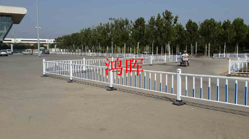 【河北市政道路護欄供應(yīng)廠家】當(dāng)天發(fā)貨物流方便-鴻暉