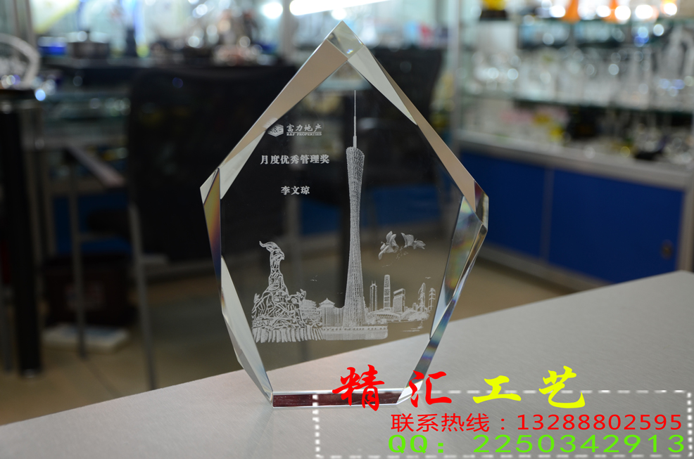 廣州現(xiàn)貨的辦公擺件禮品，廣州小蠻腰紀(jì)念品廠家，廣州現(xiàn)貨商務(wù)禮品定做