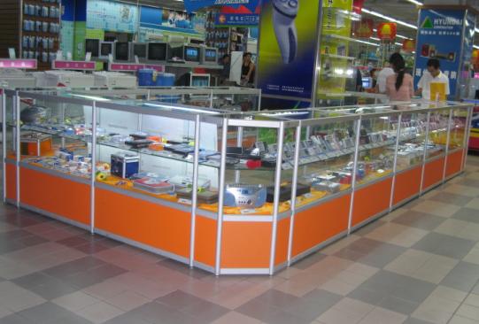 南京五樂(lè)商場(chǎng)柜臺(tái)商店展示架北京展示柜衣架杭州展示板