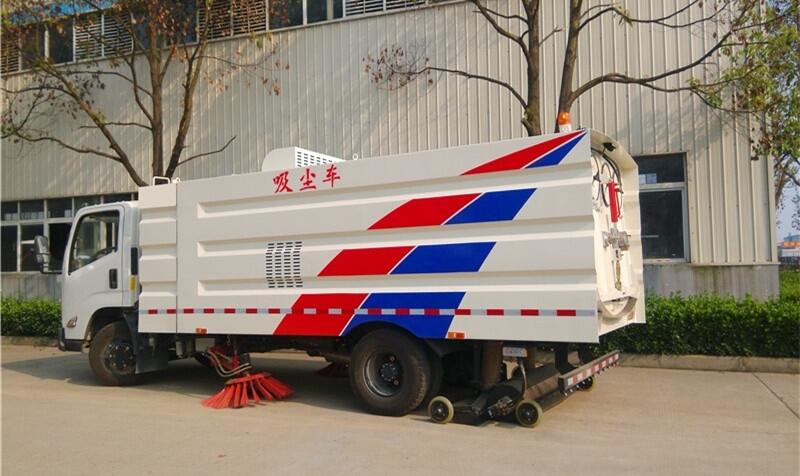 廊坊掃路洗掃車銷售網(wǎng)點，廊坊附近大型洗掃車一臺多少錢