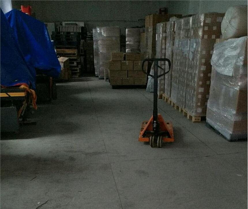深圳寶安石巖餐飲設(shè)備短期倉(cāng)儲(chǔ)  餐廳物品儲(chǔ)存
