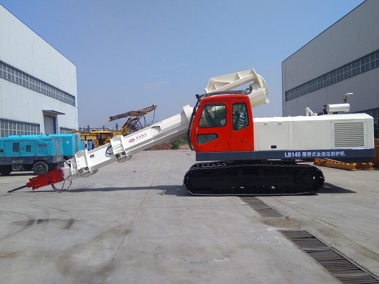 LB120拆爐機(jī)-張家口宣化英諾威克鑿巖機(jī)械有限公司
