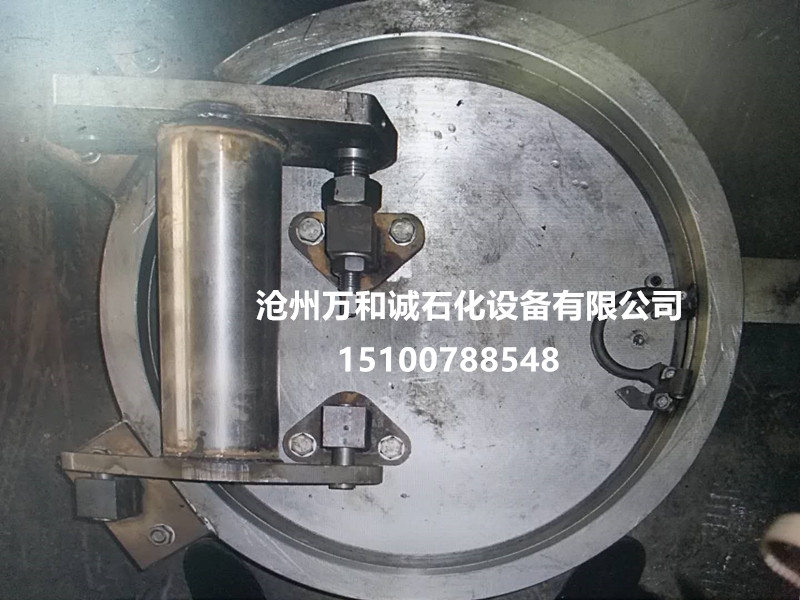 dn500結(jié)構(gòu)緊湊受力均勻鎖環(huán)式快開盲板開閉精度高