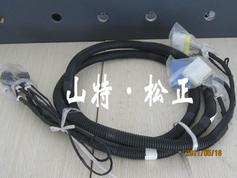 接頭，小松挖掘機(jī)原廠(chǎng)配件接頭。挖掘機(jī)配件接頭